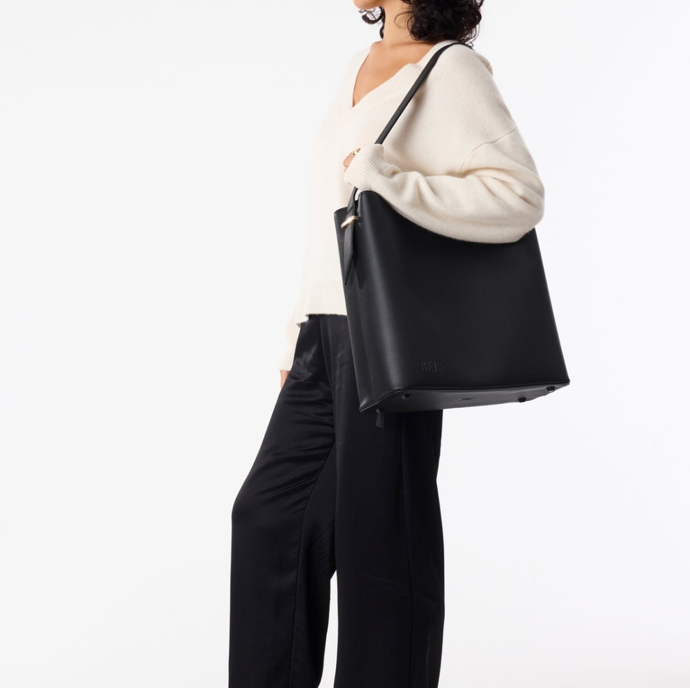 NWT Limited Edition BEIS Wicked Tote in Black